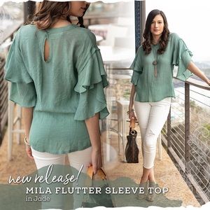 Grace & Lace Mila Flutter Sleeve Top, Jade, L, NWT